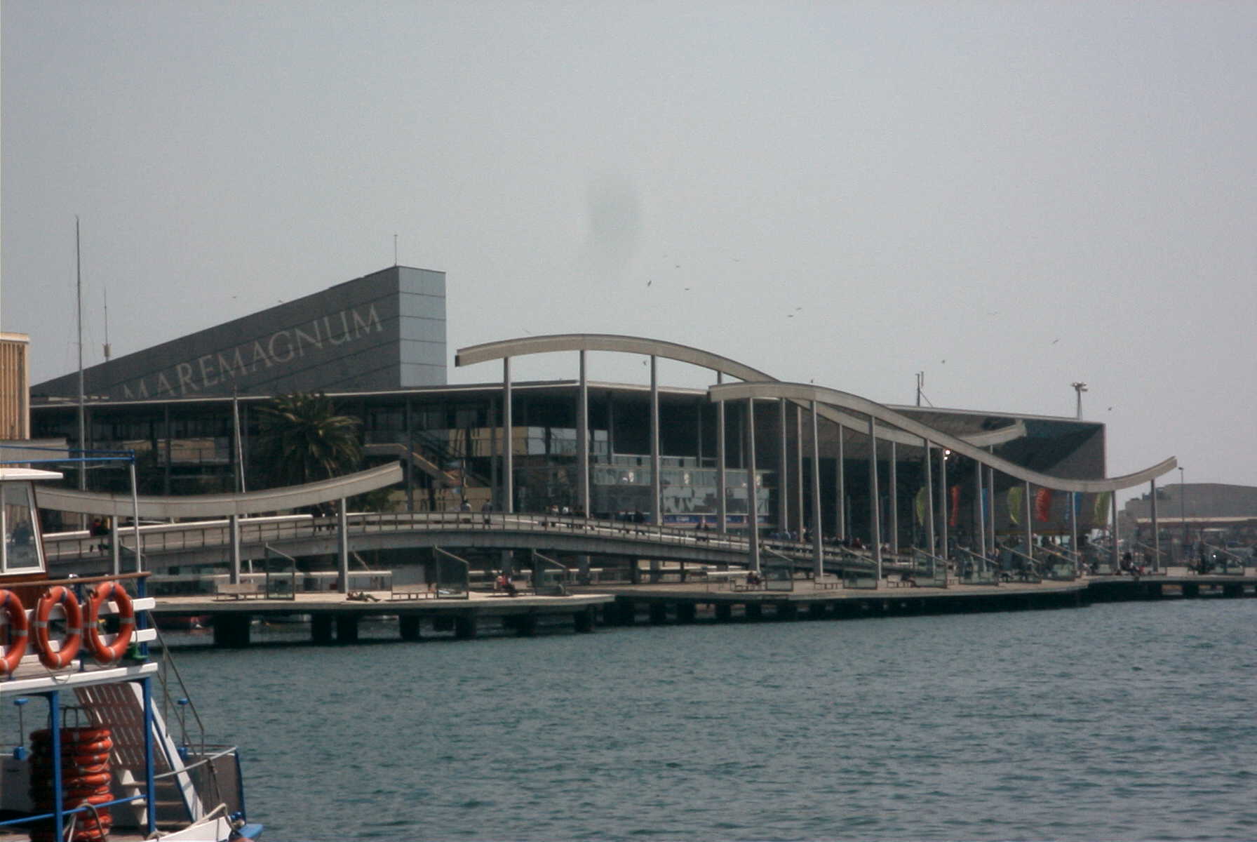 Barcelona_Shopping_Complex